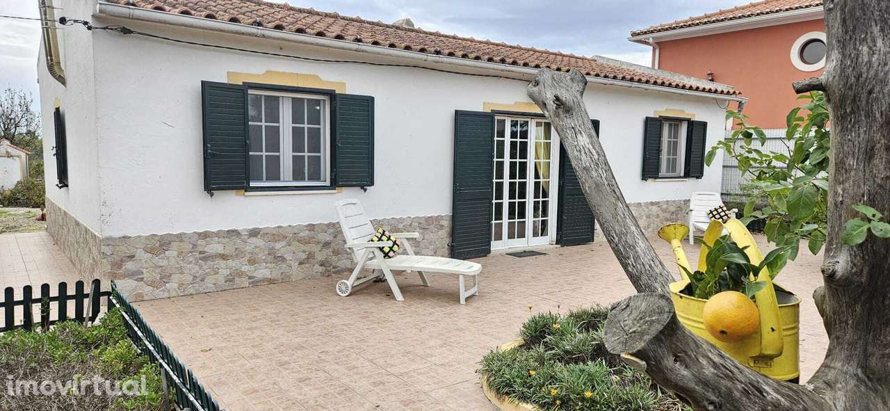 Moradia Térrea / Quintinha em Foros de Salvaterra - Grande imagem: 5/55