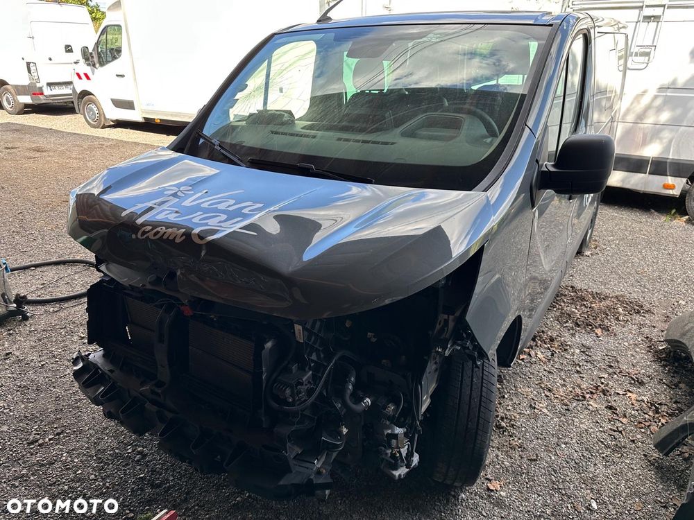 Renault Trafic - 21