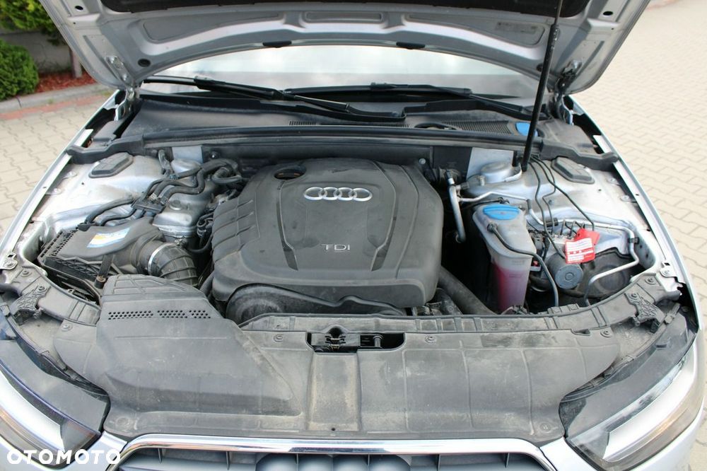 Audi A4 Avant 2.0 TDI DPF Ambiente - 36