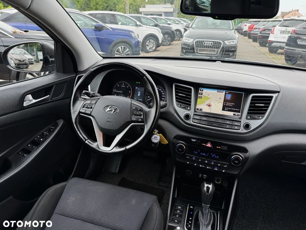 Hyundai Tucson blue 1.7 CRDi 2WD DCT Premium - 12