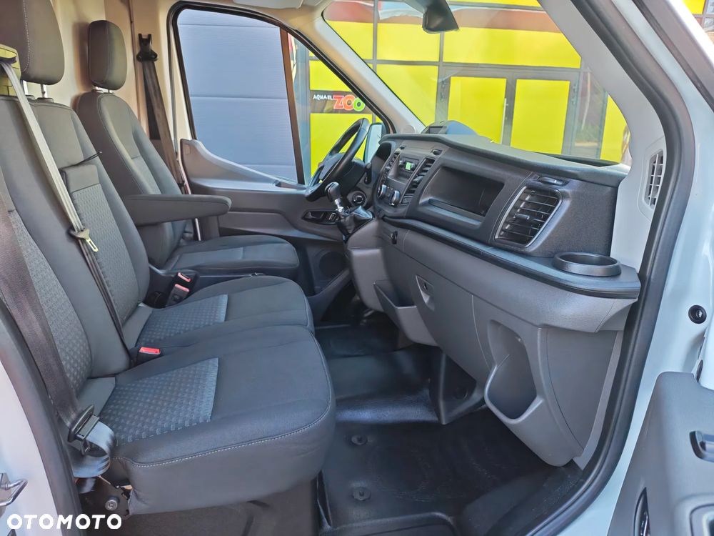 Ford Transit - 30