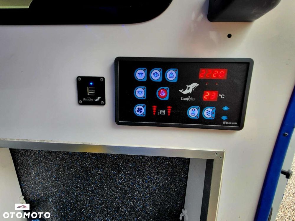 Renault Trafic - 18