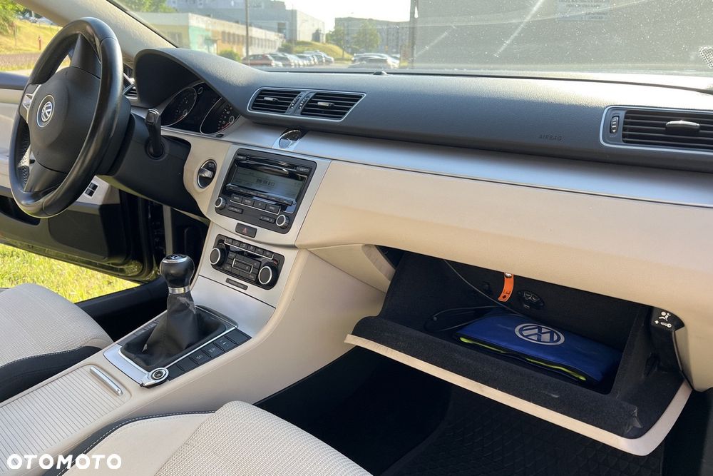 Volkswagen CC - 10