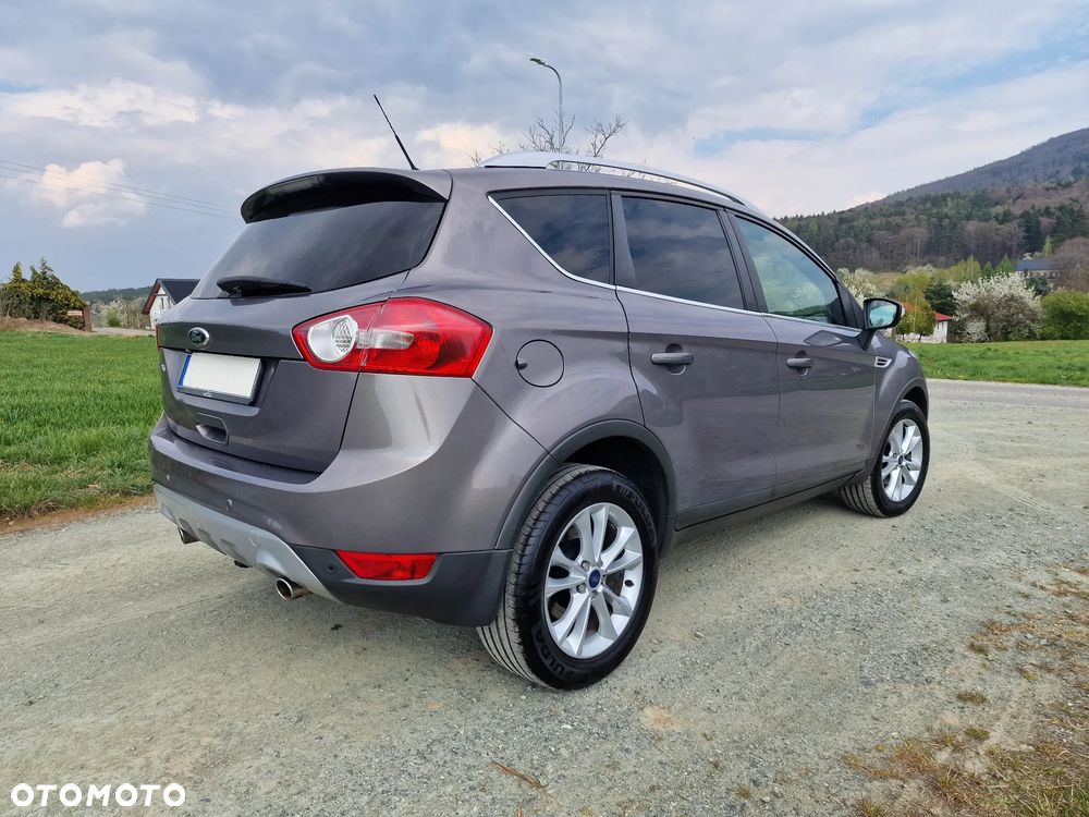 Ford Kuga 2.0 TDCi 4x4 Titanium - 26