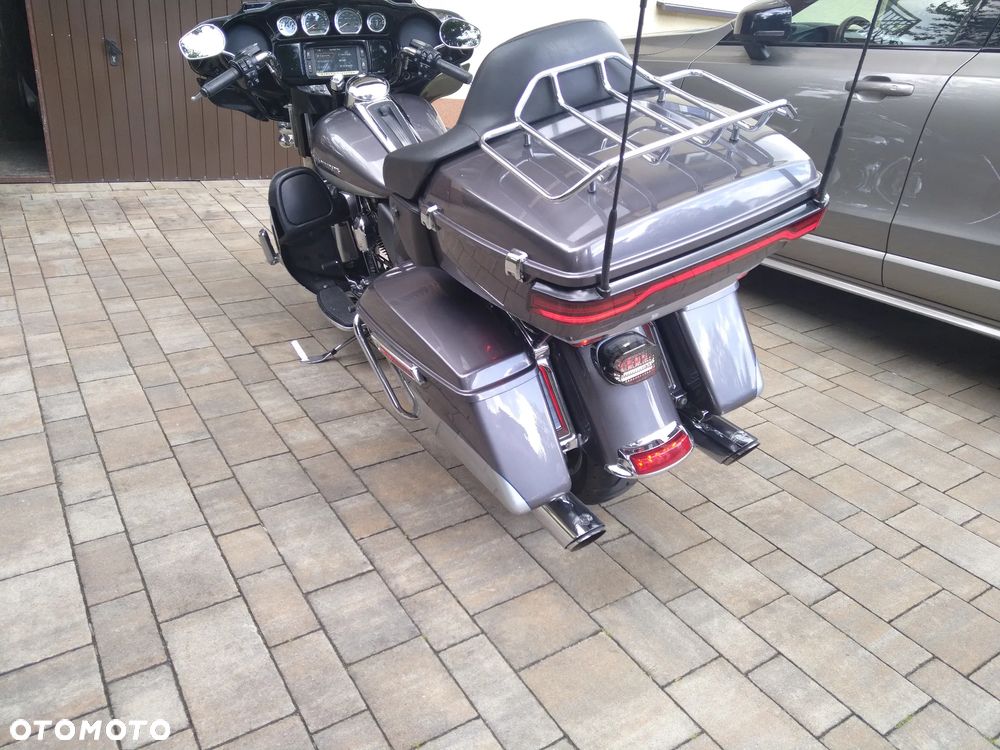 Harley-Davidson FLHTCU Ultra - 11