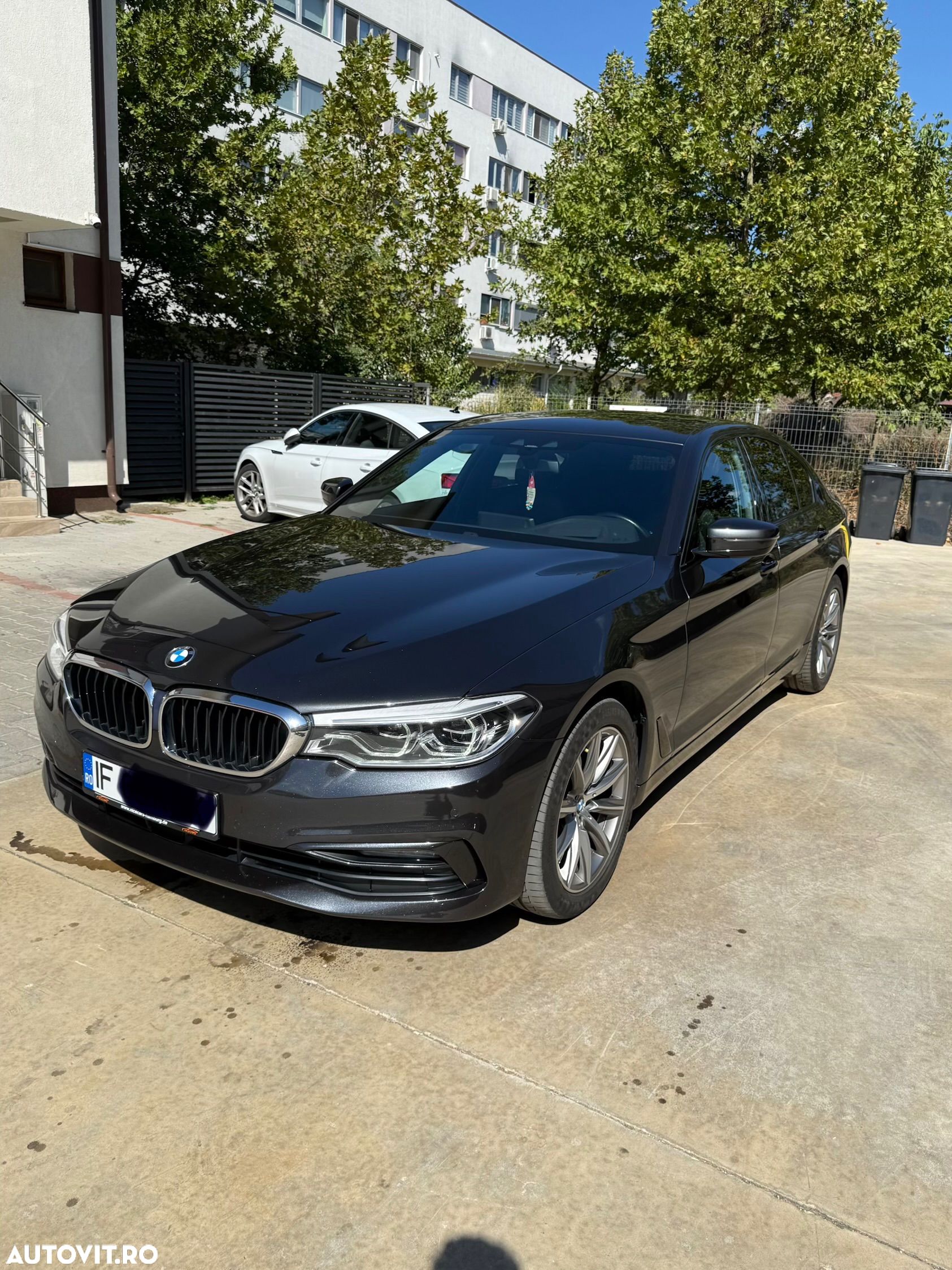 BMW Seria 5 520d xDrive Aut. Sport Line - 1