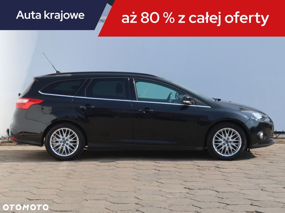Ford Focus SW - 8