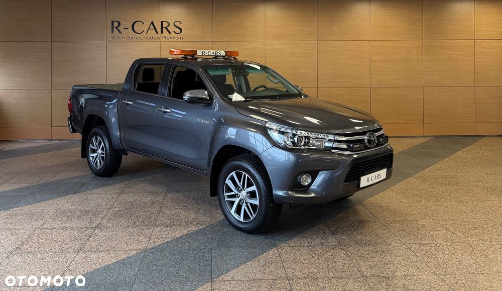 Toyota Hilux 2.4 D-4D Double Cab SR 4x4 - 1