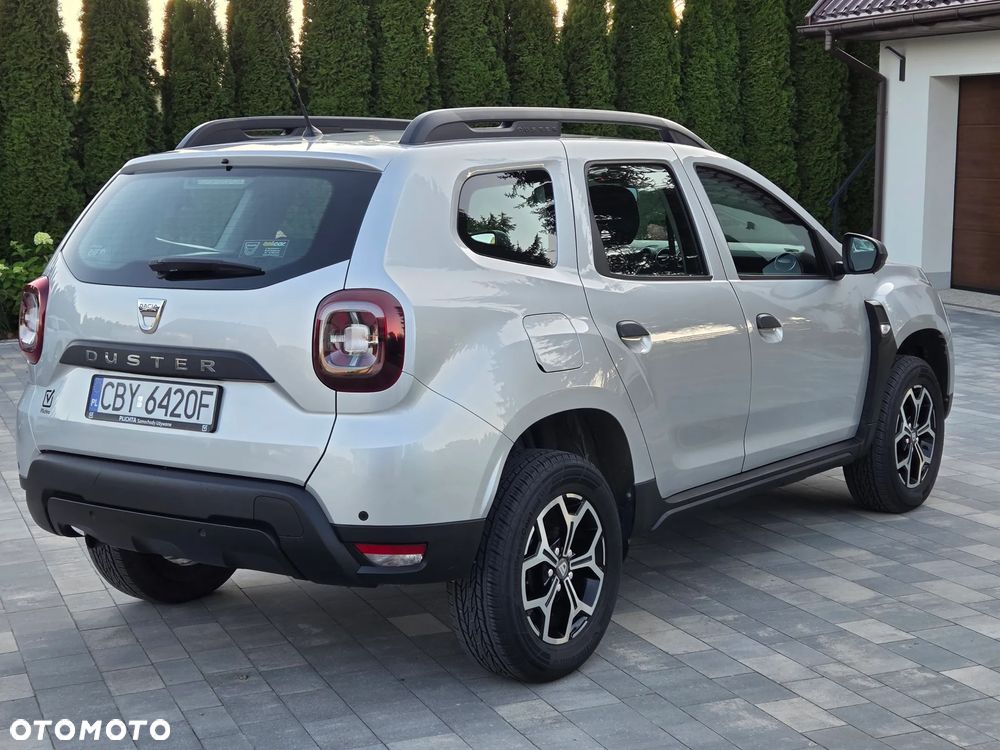 Dacia Duster 1.6 SCe Laureate S&S - 12