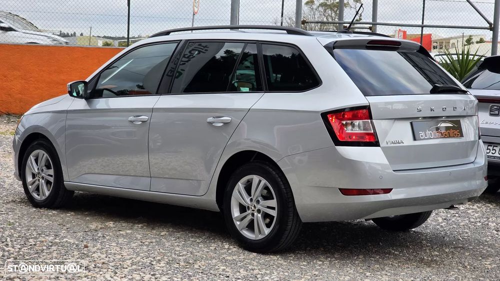 Skoda Fabia Break 1.0 TSI Ambition DSG - 9