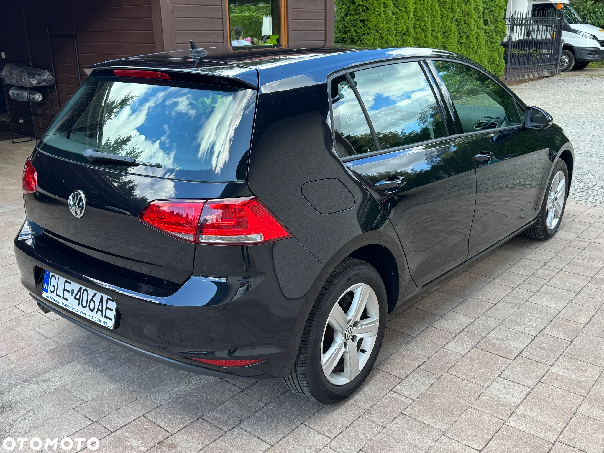 Volkswagen Golf 1.6 TDI BlueMotion Comfortline - 4