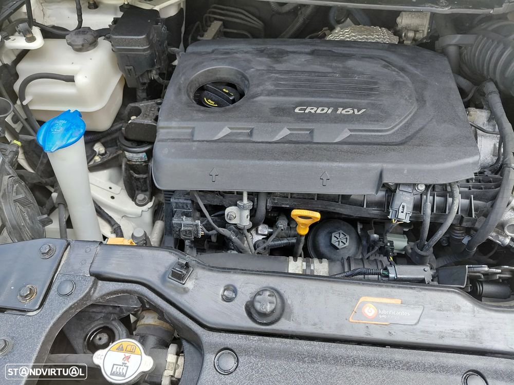 Kia Carens 1.7 CRDi ISG TX - 12