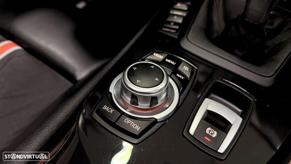 BMW Z4 sDrive20i - 29