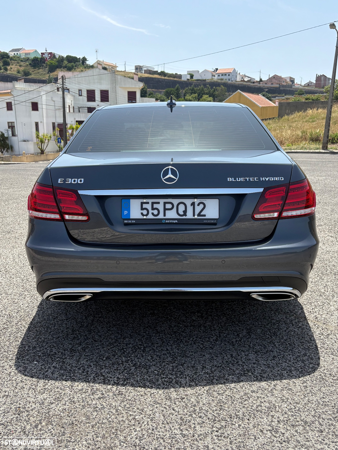 Mercedes-Benz E 300 - 4