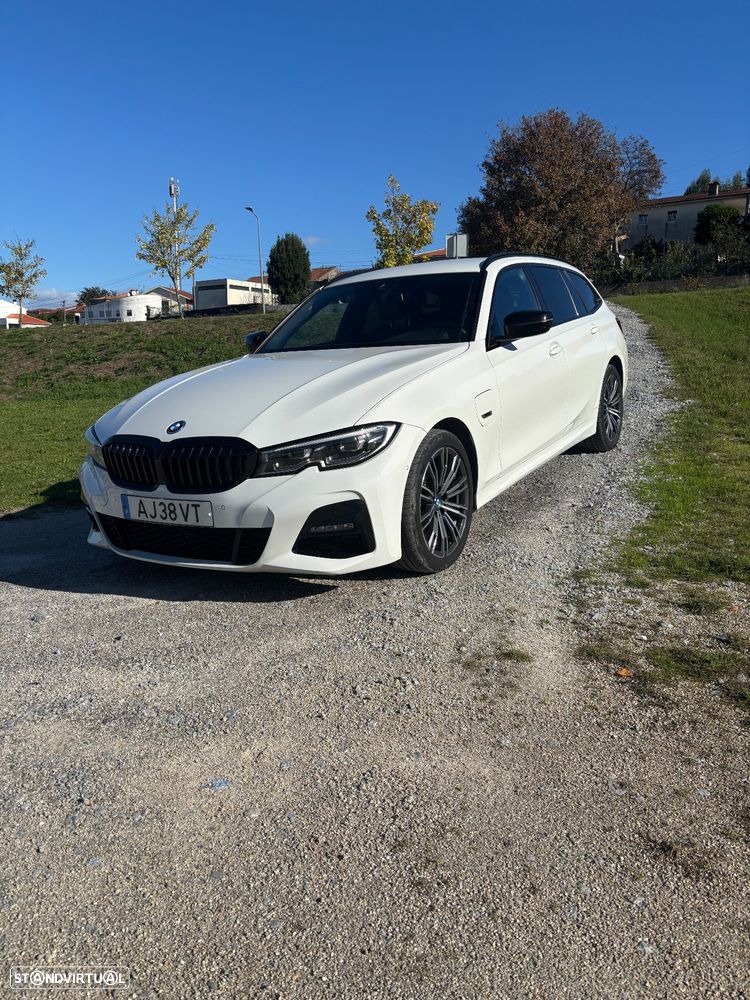BMW 320 e Pack M Auto - 2