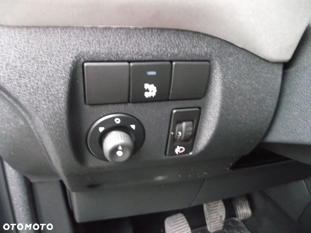 Citroën Berlingo 1.6 HDi XTR - 21