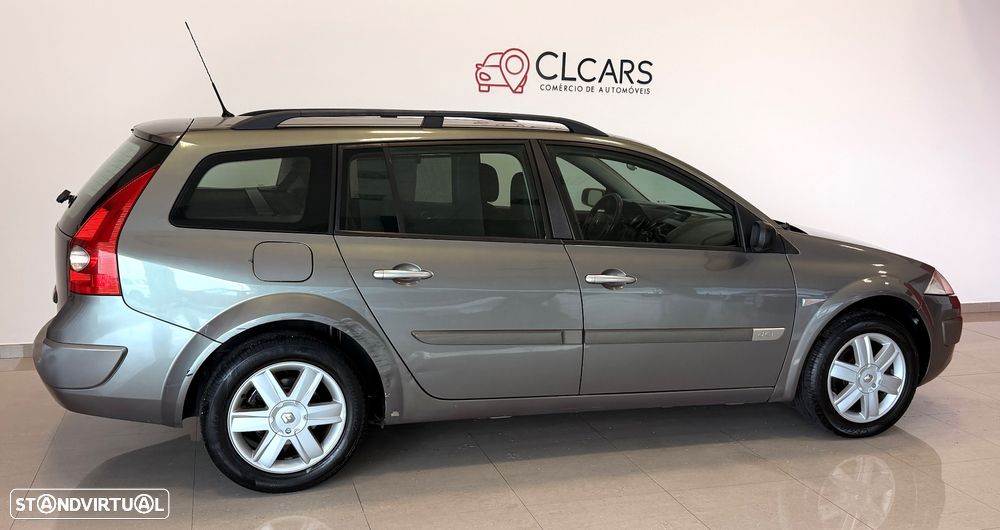 Renault Mégane Break 1.5 dCi Confort - 4