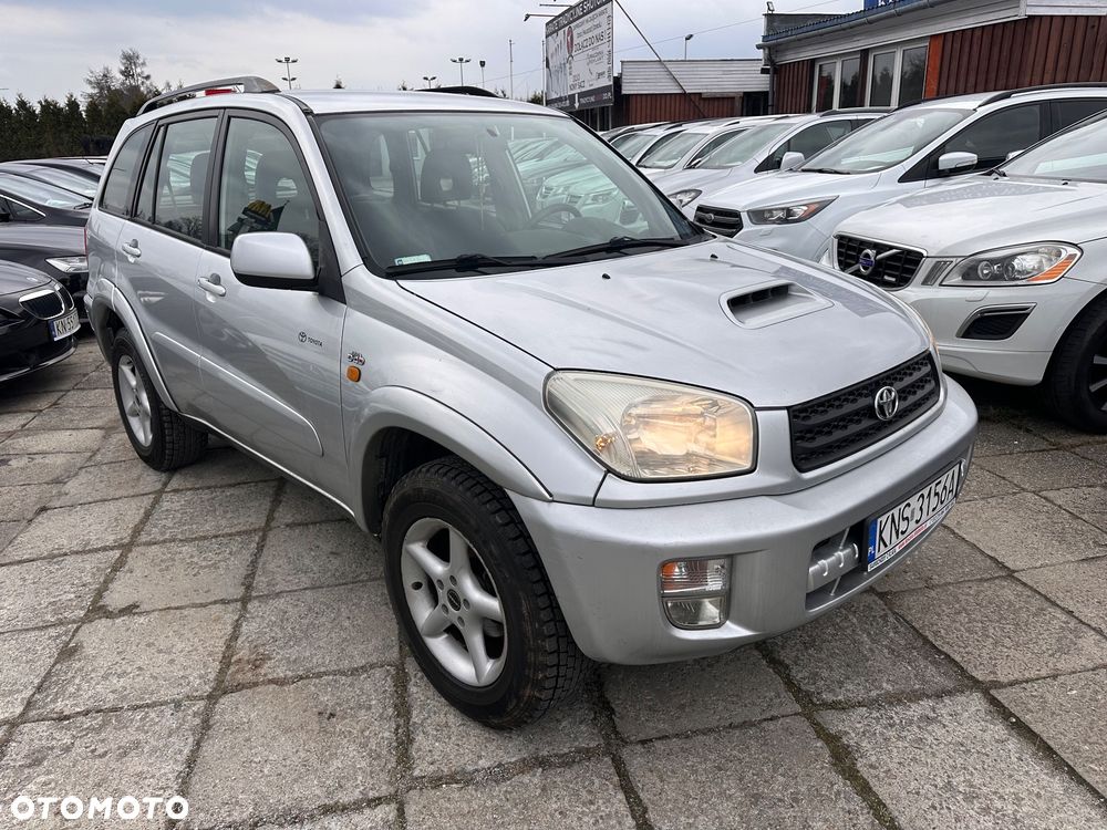 Toyota RAV4 2.0 D-4D 4x4 - 15