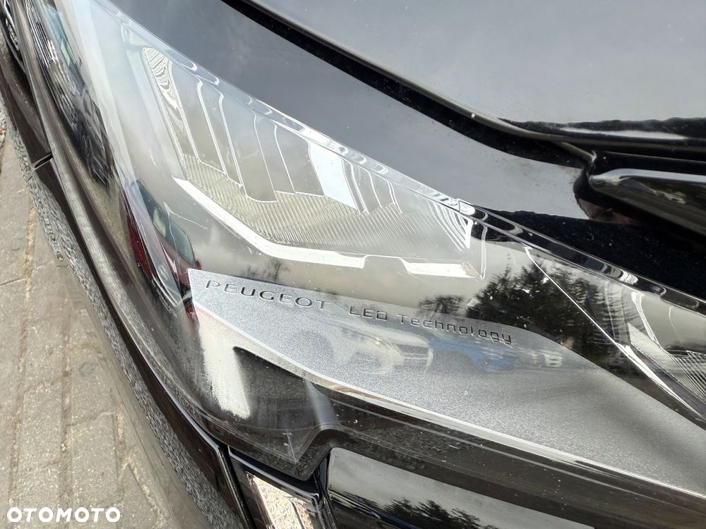 Peugeot 5008 2.0 BlueHDi GT Pack S&S EAT8 - 11