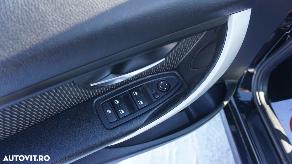 BMW Seria 3 318d Aut. Blue Performance - 19