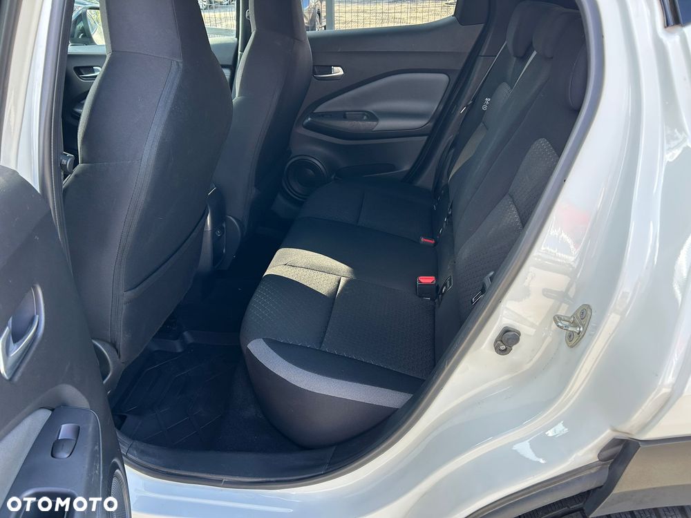 Nissan Juke 1.0 DIG-T N-Connecta - 18