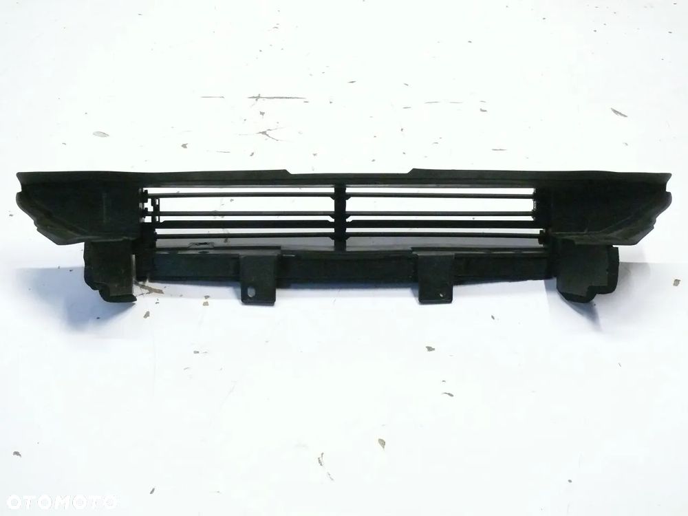 ŻALUZJA KIEROWNICA POWIETRZA ELEKTRYCZNA NISSAN ARIYA 2022 2025