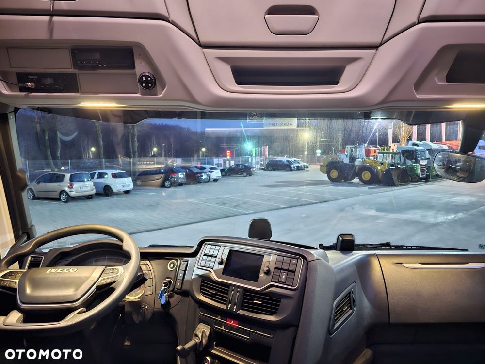 Iveco S-WAY 460 CNG METAN / STANDARD / RETARDER - 15