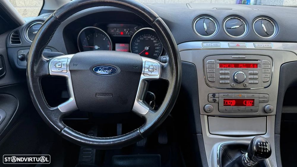 Ford S-Max 1.8 TDCi Titanium 7L - 10