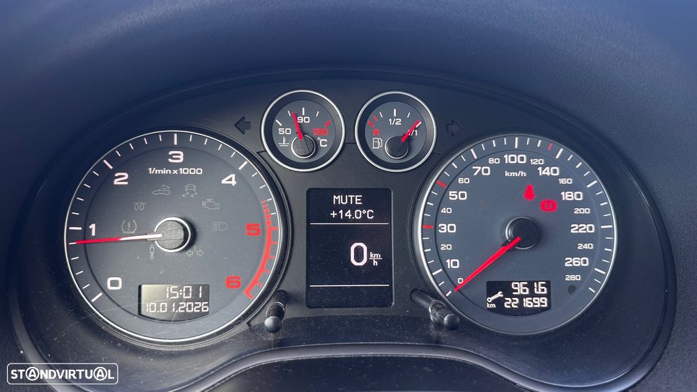 Audi A3 Sportback 1.6 TDI Attraction - 32