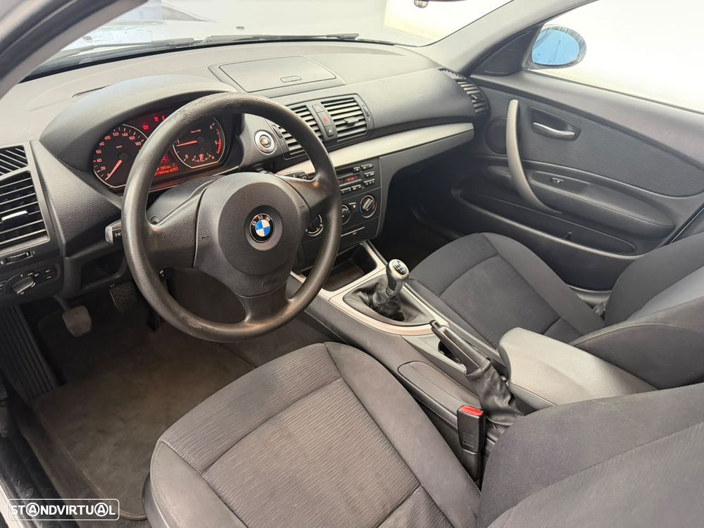 BMW 118 2007 photo 5