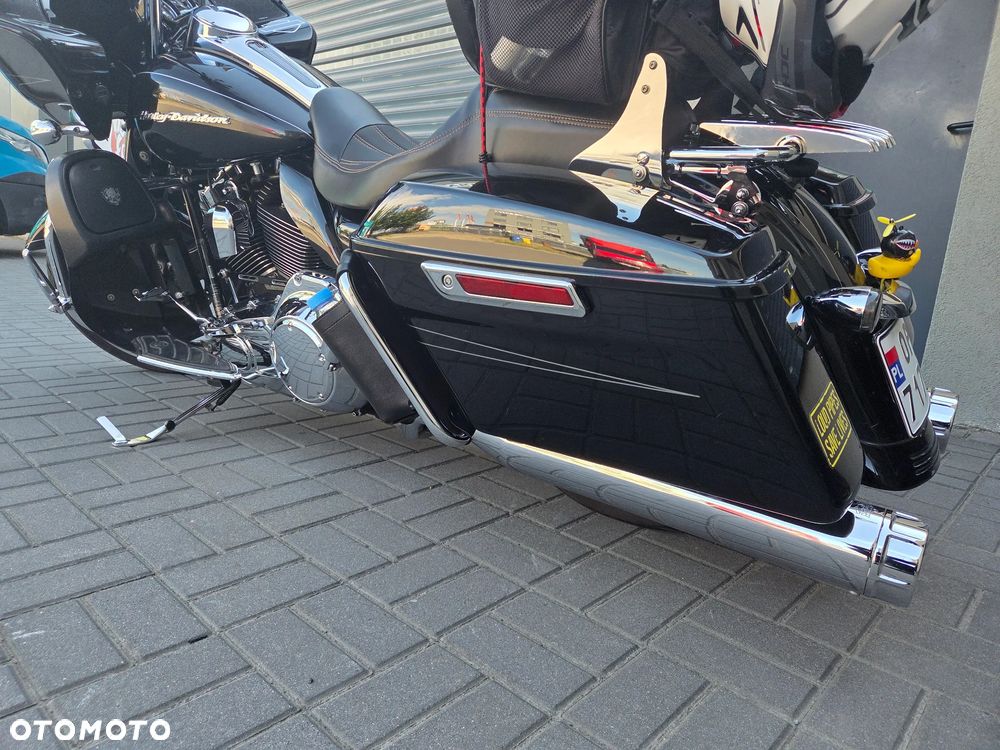 Harley-Davidson Touring Road Glide - 9