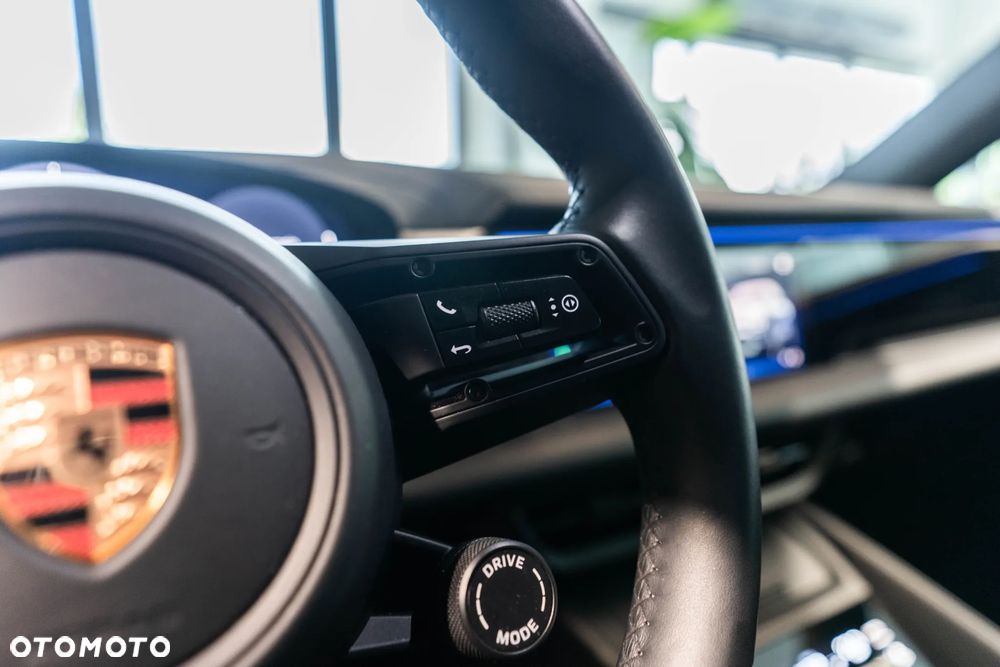 Porsche Macan - 17