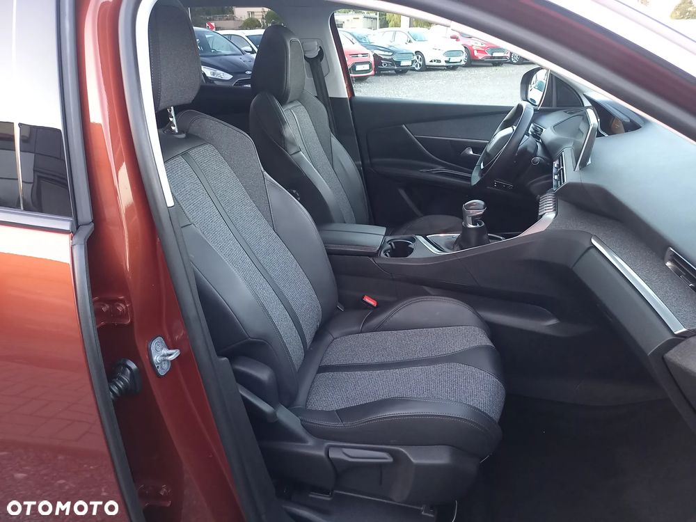 Peugeot 3008 BlueHDi 120 Stop & Start Allure - 22