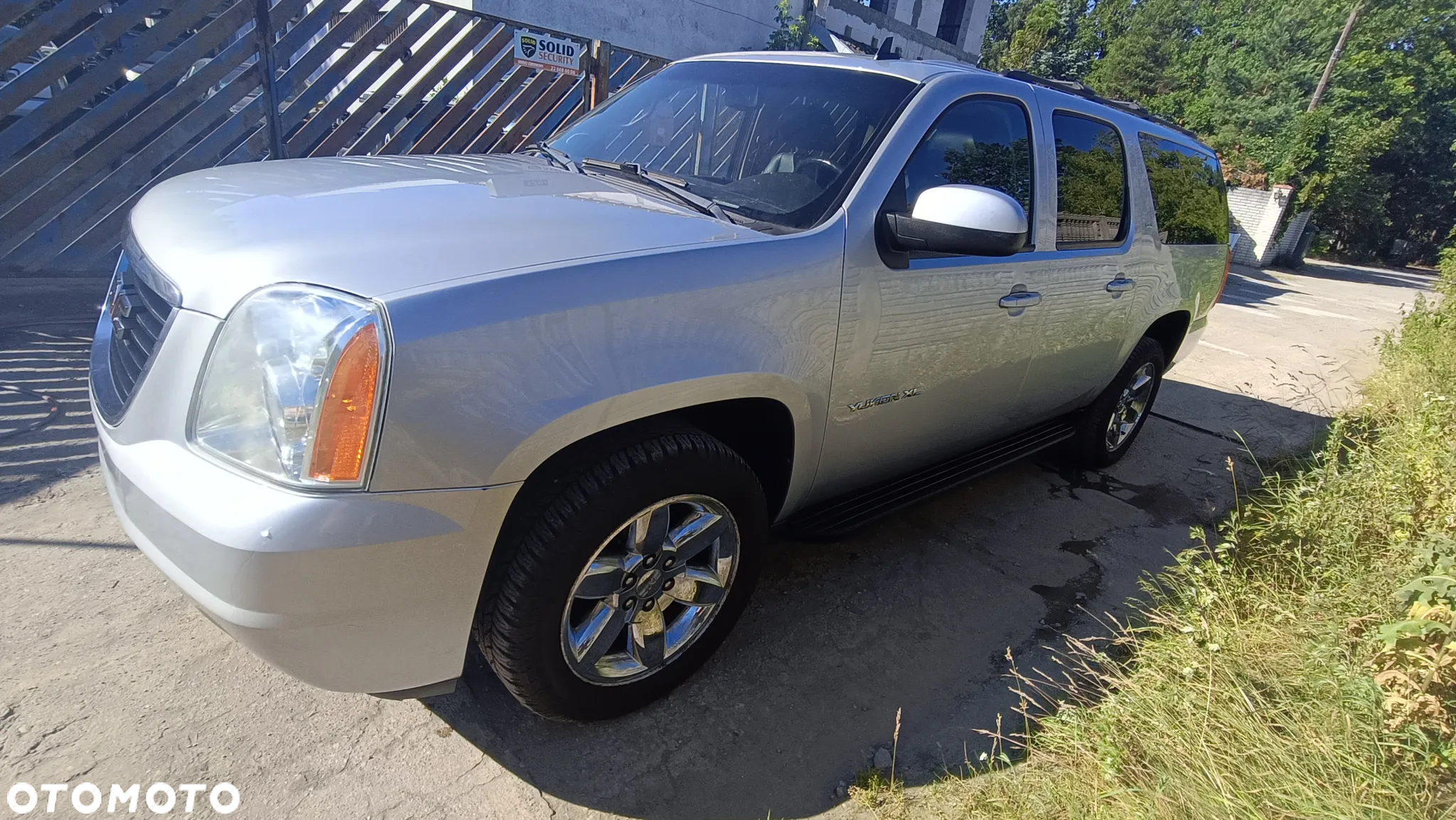 GMC Yukon - 10