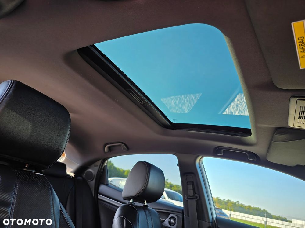 Honda Civic 1.5 T Prestige (Navi) - 31
