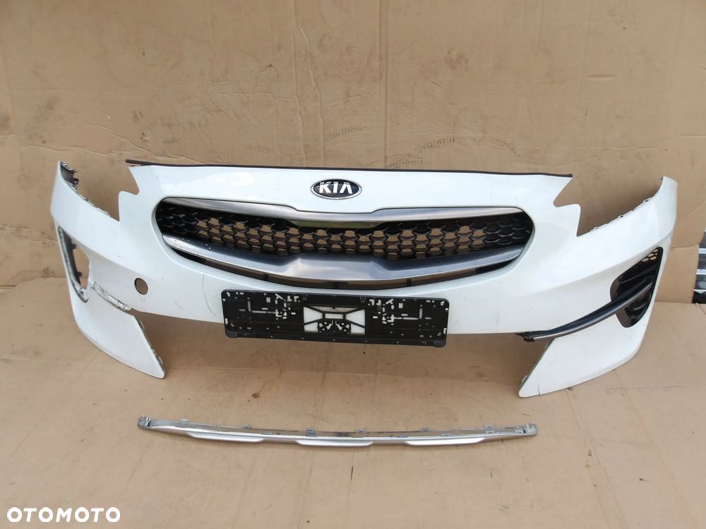 ZDERZAK PRZEDNI PRZOD KIA X CEED 86511-J7CA0 - 1