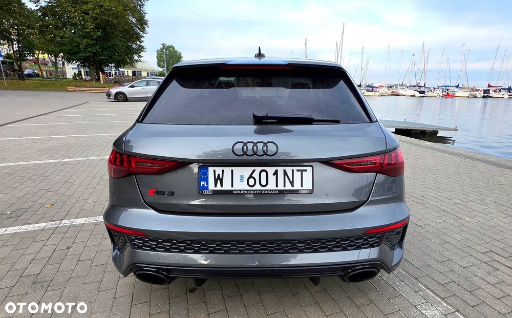 Audi RS3 Sportback TFSI Quattro S tronic - 5