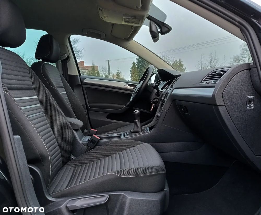 Volkswagen Golf 1.6 TDI BlueMotion Technology Cup - 3