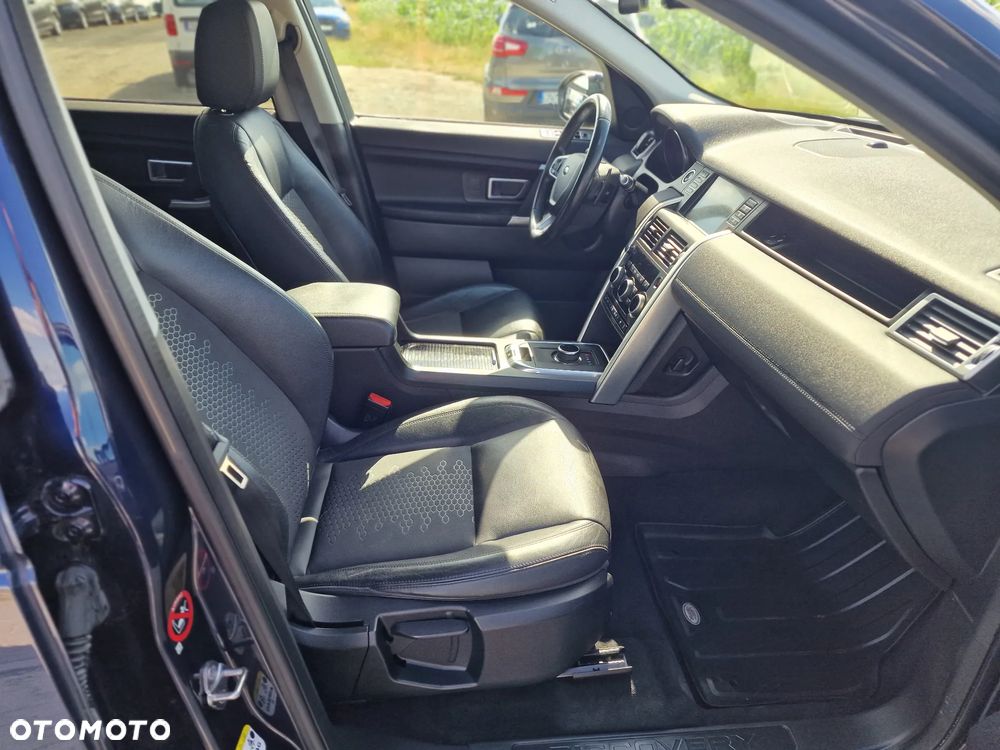 Land Rover Discovery Sport TD4 HSE Luxury - 27