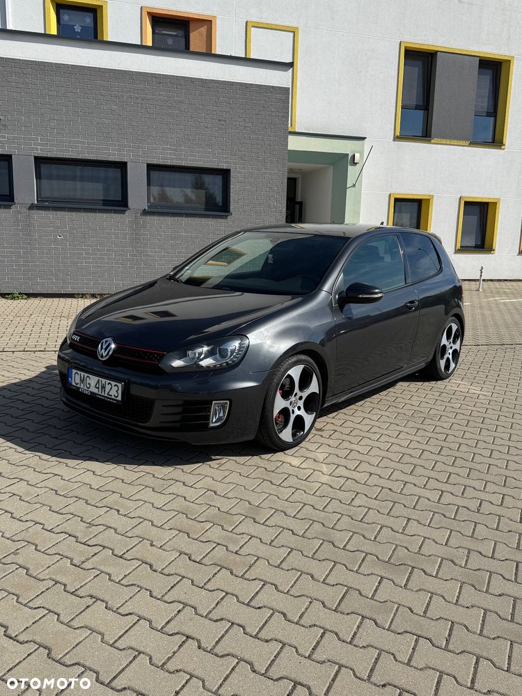 Volkswagen Golf 2.0 GTI DSG - 1