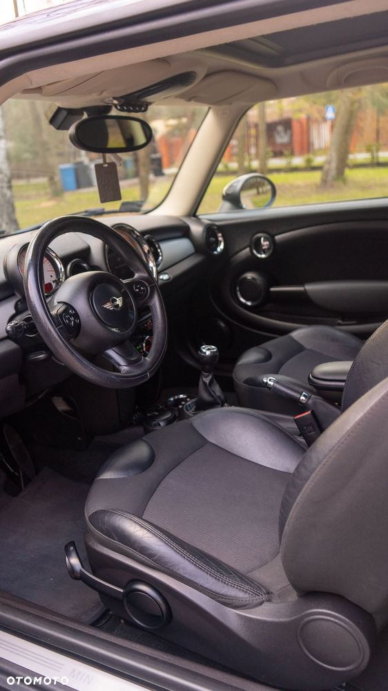 MINI Cooper - 8