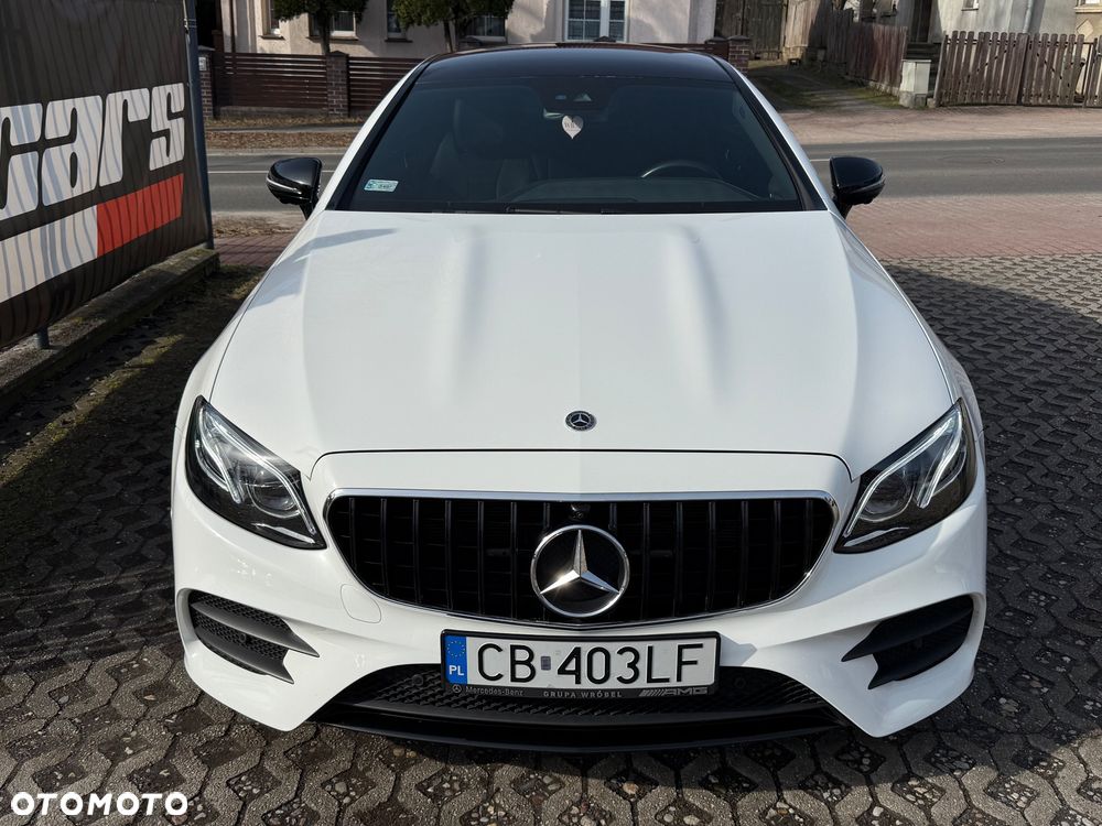 Mercedes-Benz Klasa E 200 4-Matic AMG - 2