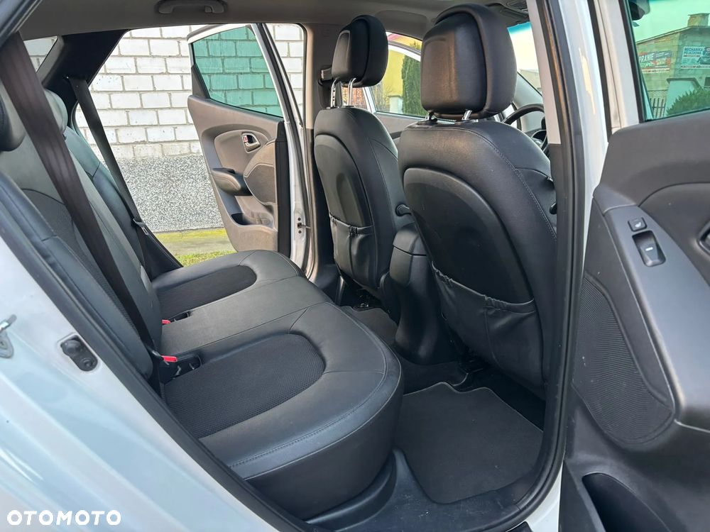 Hyundai ix35 - 15