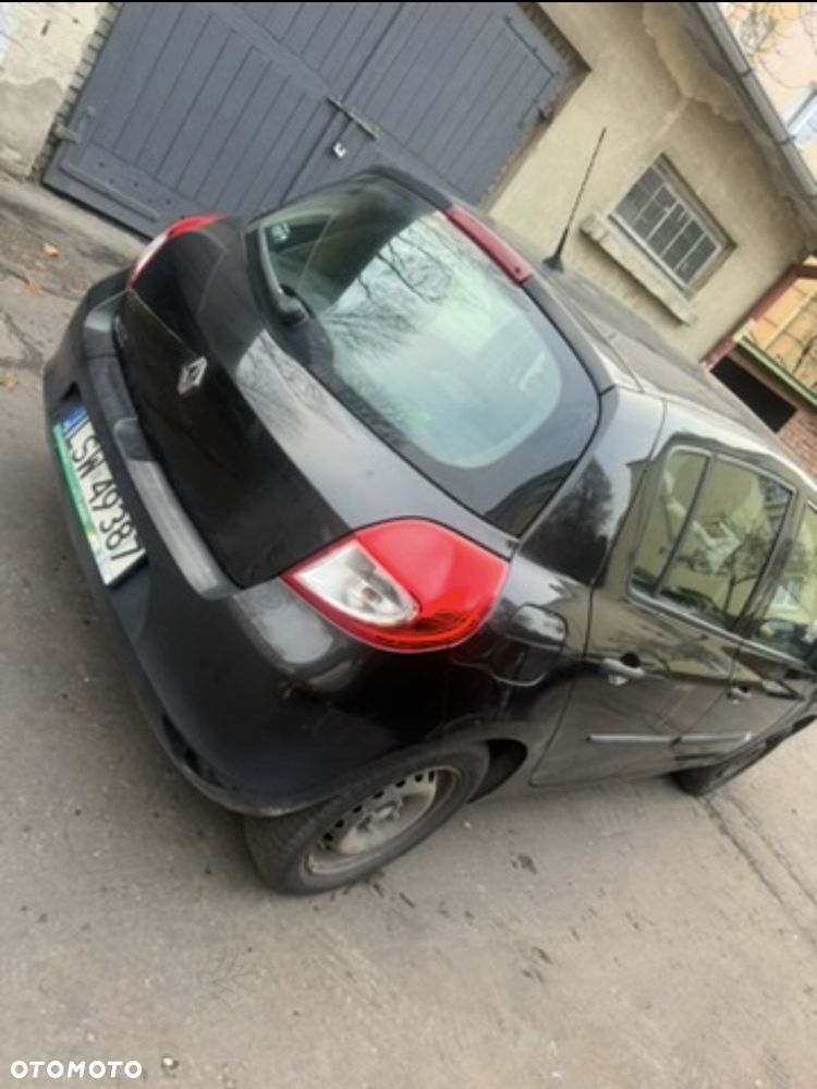 Renault Clio 1.2 16V Expression - 2