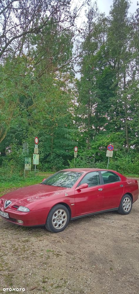 Alfa Romeo 166 2.5 V6 24v - 2