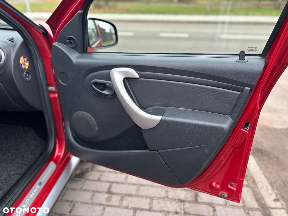 Dacia Sandero 1.6 MPI Stepway - 16