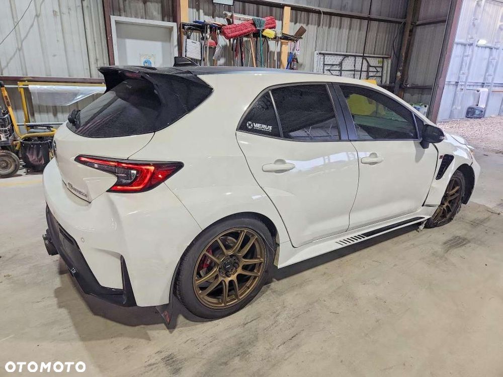 Toyota GR Corolla - 5