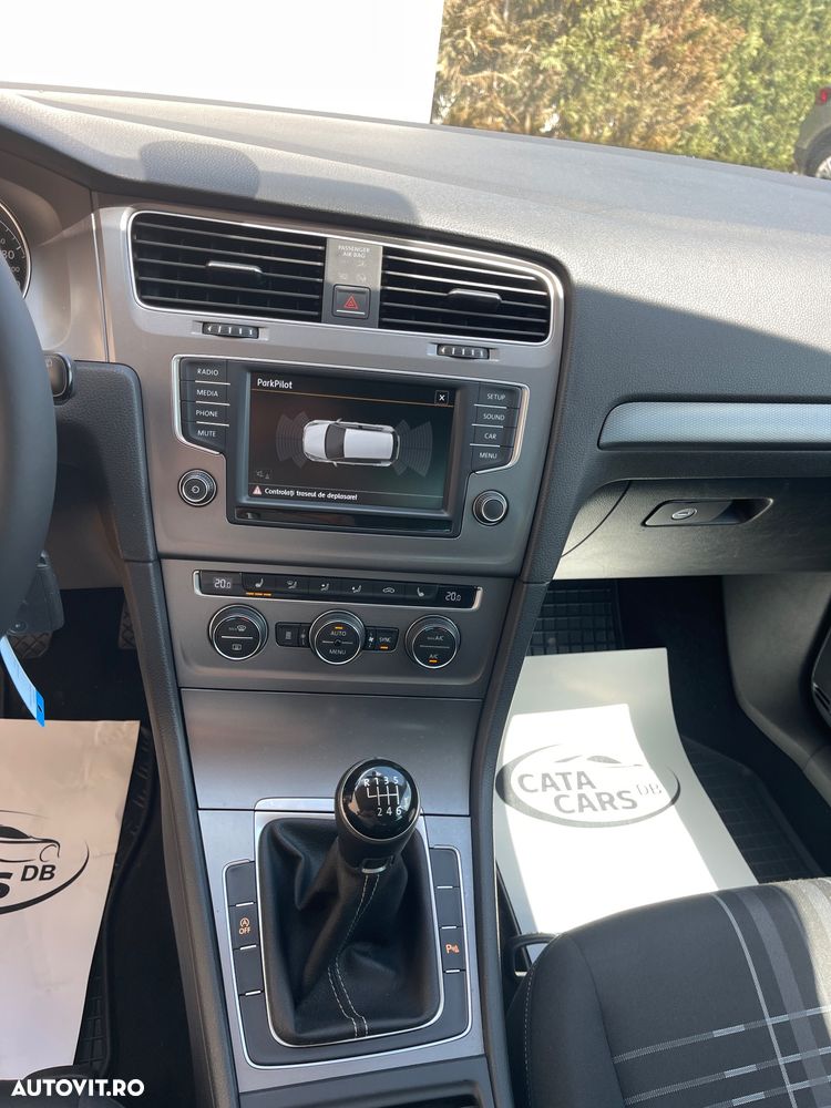 Volkswagen Golf 1.4 TSI BlueMotion Technology Lounge - 32