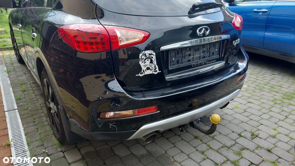 Infiniti Q50 - 3