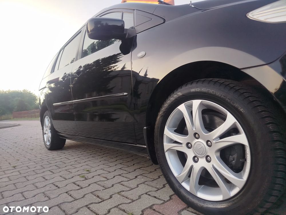 Mazda 5 2.0 Exclusive + - 14